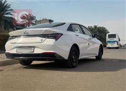 هیۆندای ئەلەنترا